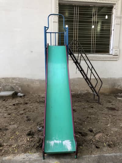 Kids Slide for us in School,Home. Contacat on Whatsapp 03016631483