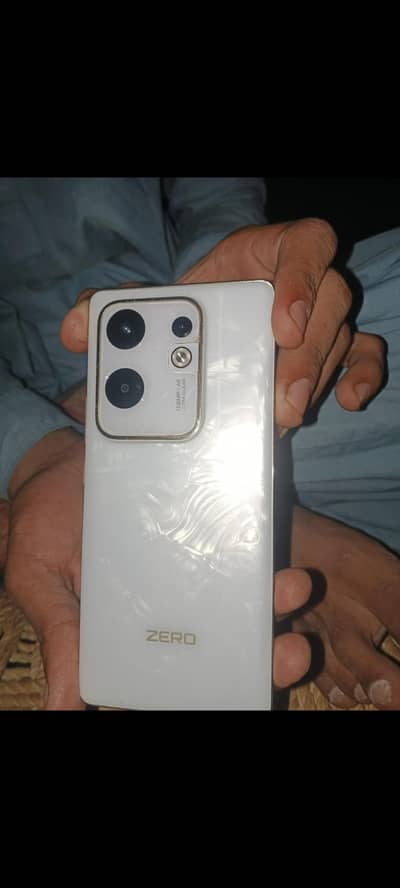 Infinix Zero 30