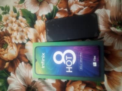 Infinix Hot 8