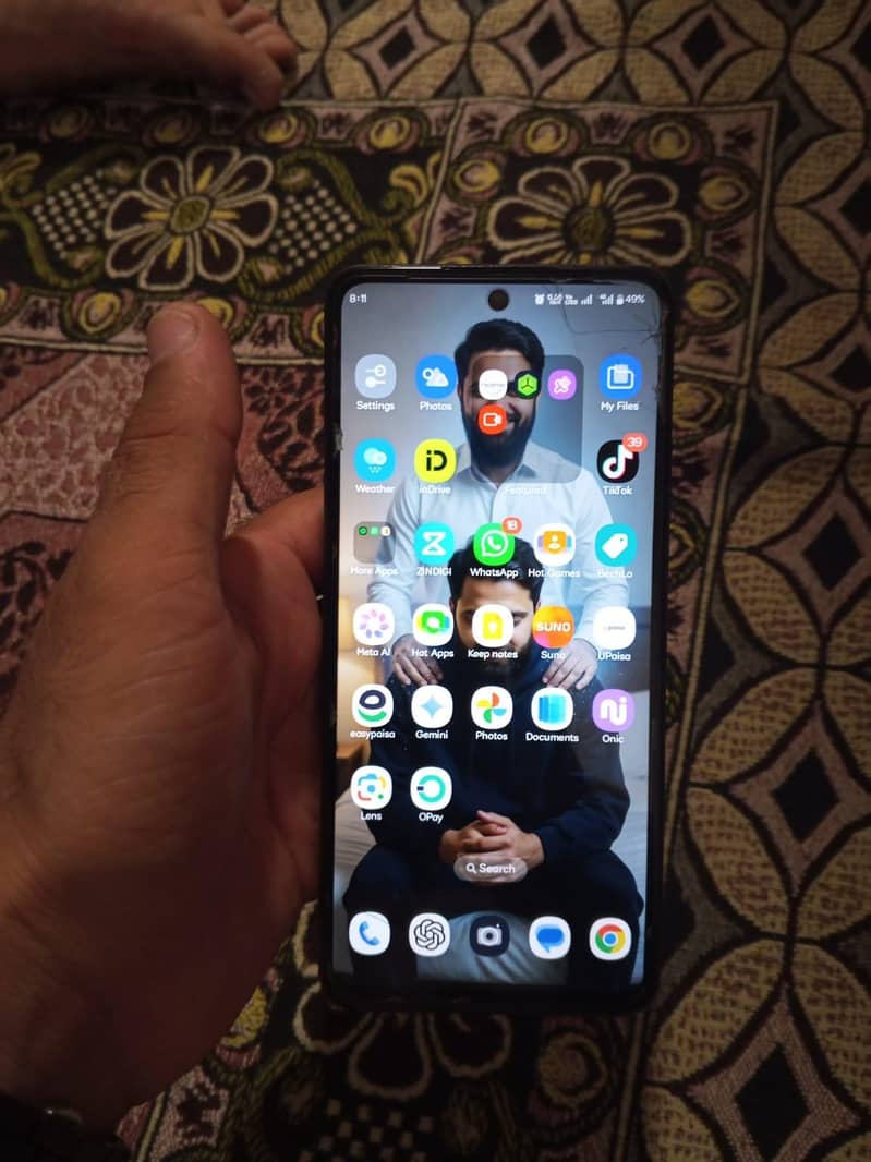 Realme C75 0