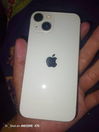 Apple iPhone 13