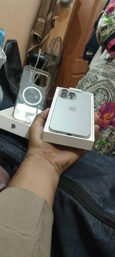 Apple iPhone 15 Pro Max