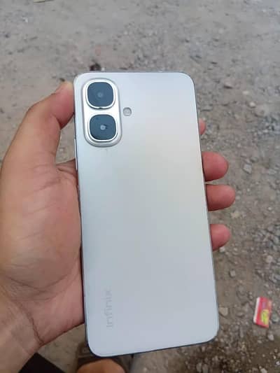 Infinix Smart 10