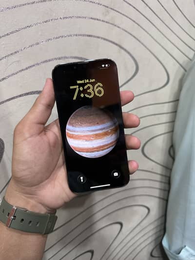 Apple iPhone 13 Pro