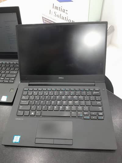 DELL Latitude 7370