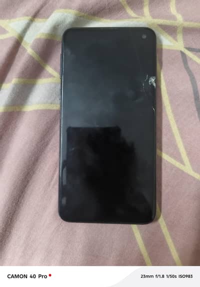 Samsung Mobile S10e