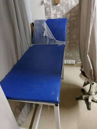 clinic beds for sale