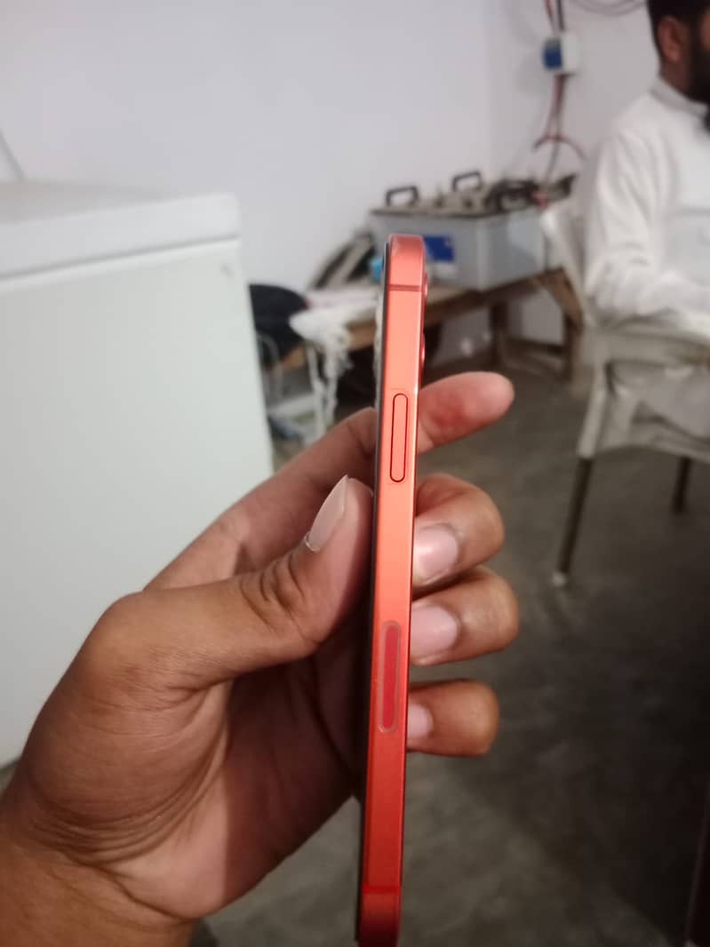 Apple iPhone 12 5