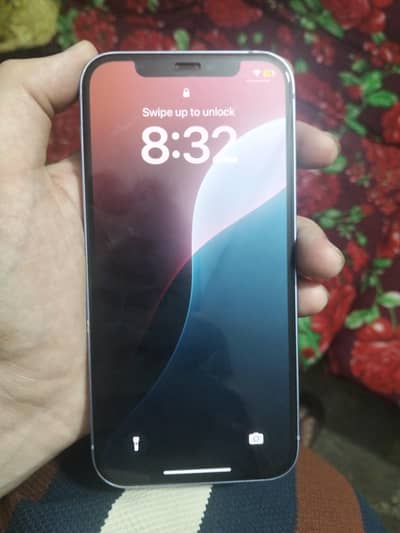 Apple iPhone 12
