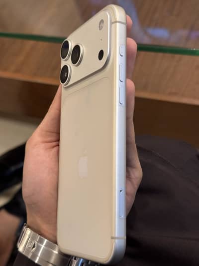 Apple iPhone 17 Pro Max