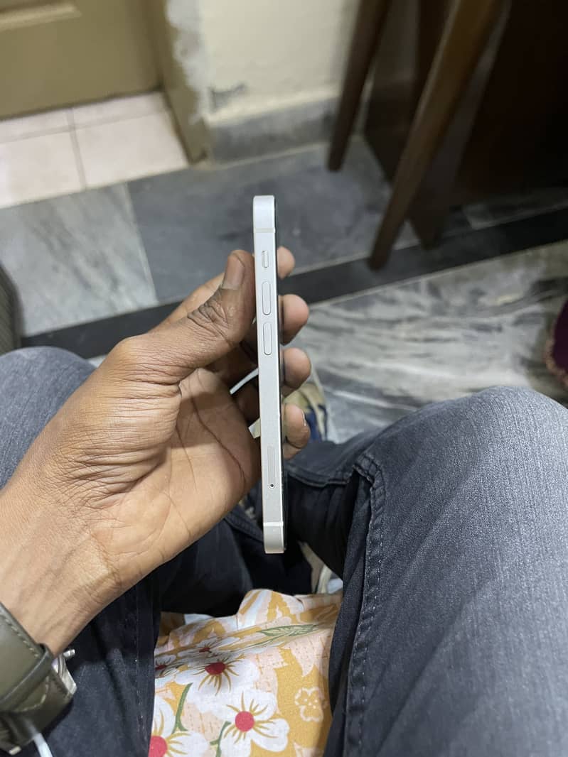 iPhone 12mini 4