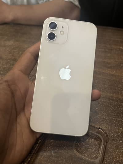Apple iPhone 12