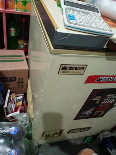 Waves freezer small kangra Colony
