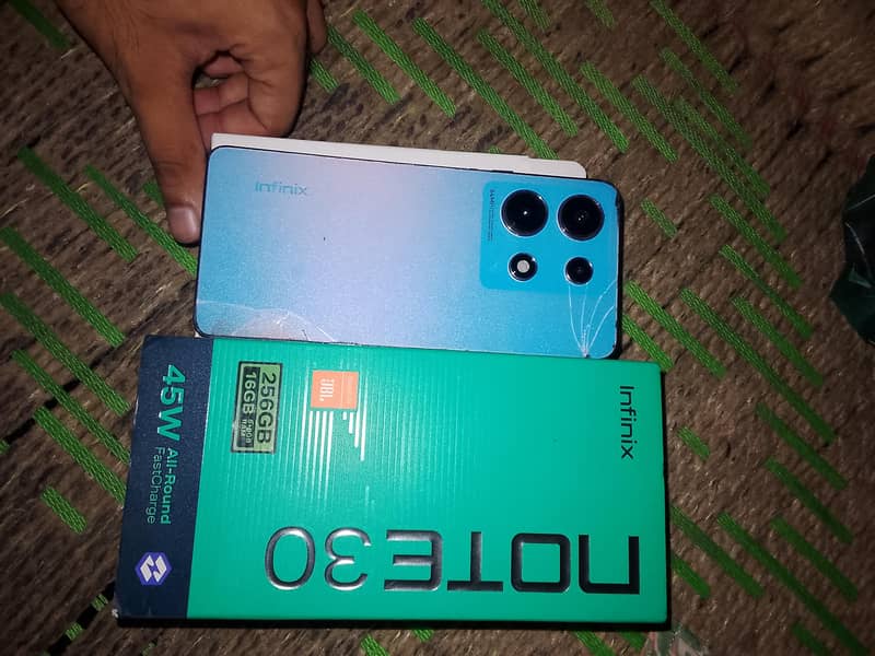 Infinix Note 30 1
