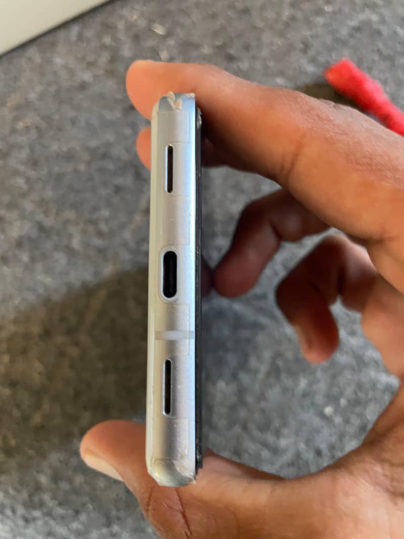 Google Pixel 6a 1