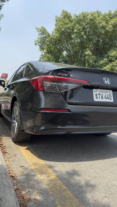 Honda Civic Oriel 2024