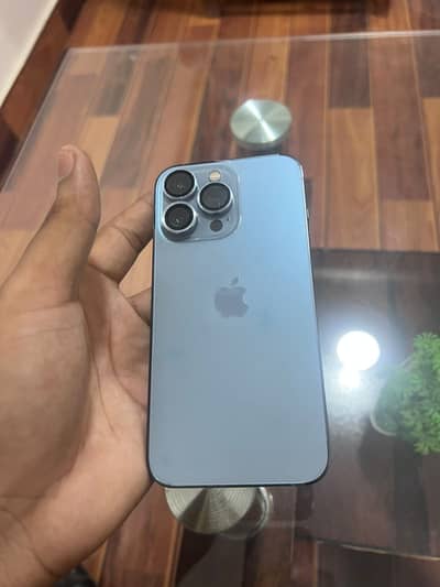 Apple iPhone 13 Pro