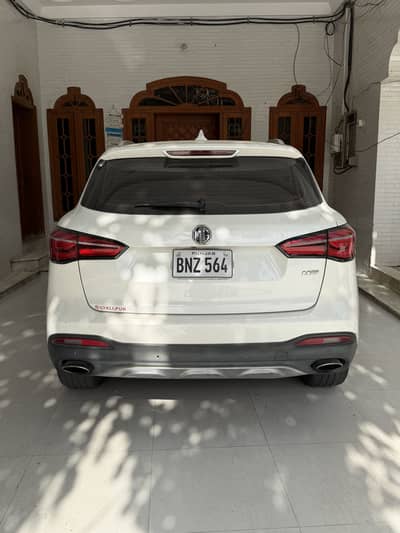 MG HS 2021