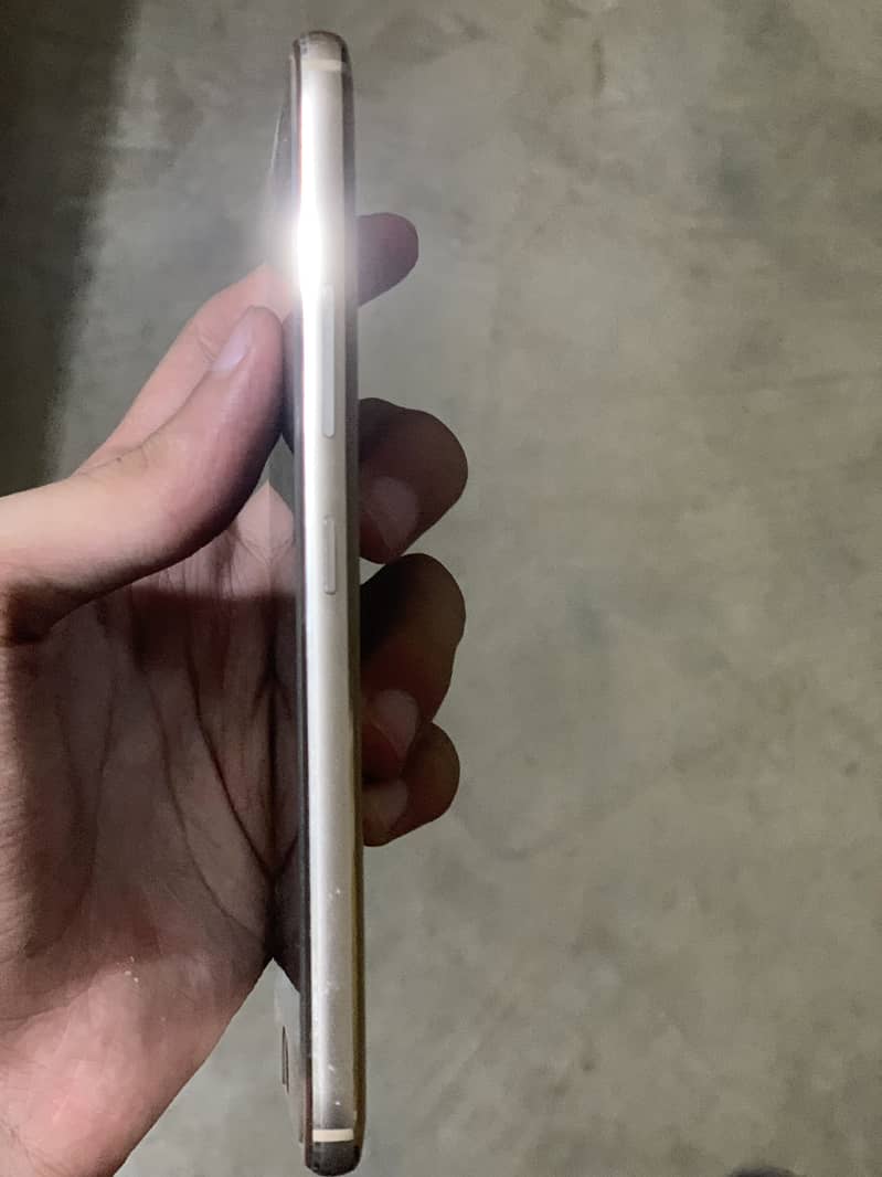 Model:moto g5s plus 0