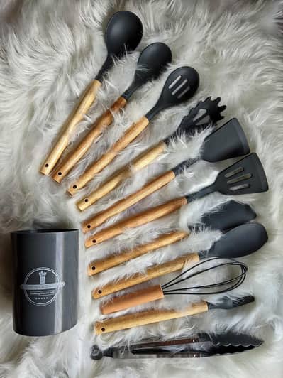 12pcs Silicone Utensil Set With Wooden Handle