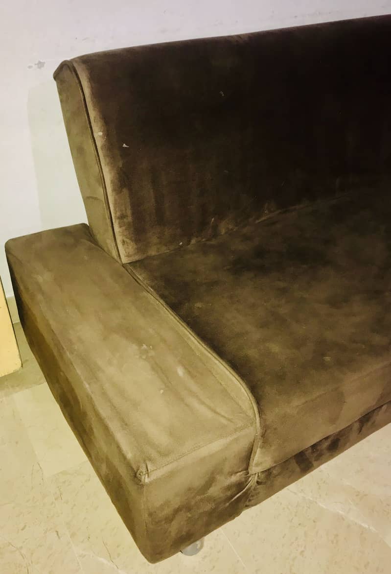 Sofa cumbed 3