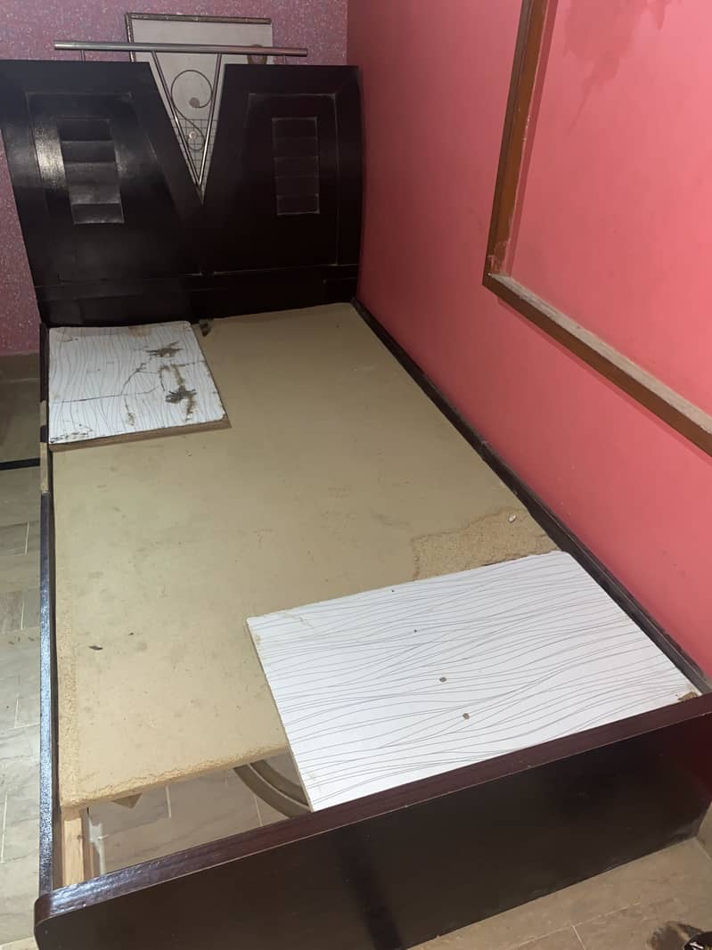 SINGLE BED 2