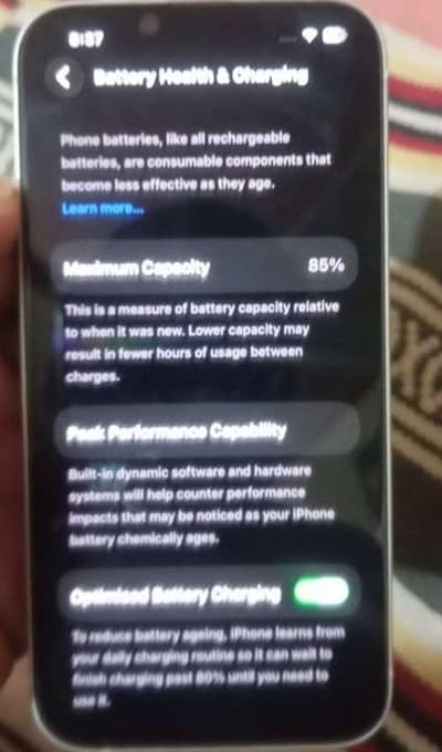 Apple iPhone 13