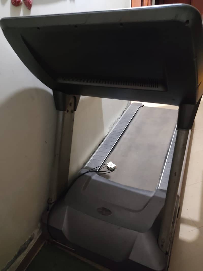Treadmill 4