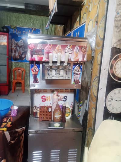 Ice cream machine