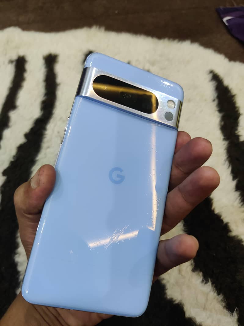 Google Pixel 8 Pro 0