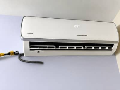 Inverter Split AC 1.5 Ton – Good Condition running condition