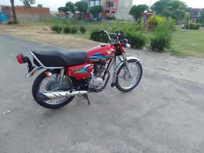 Honda 125 for urgent sale