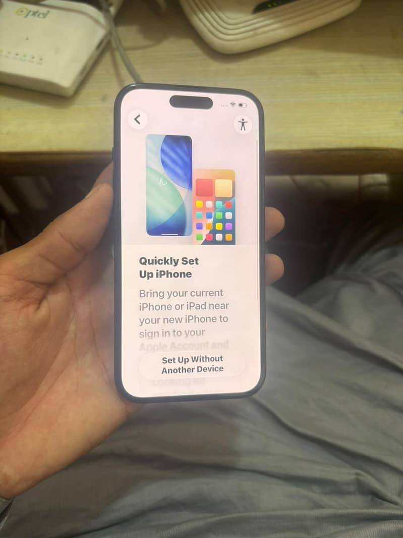 Apple iPhone 15 4