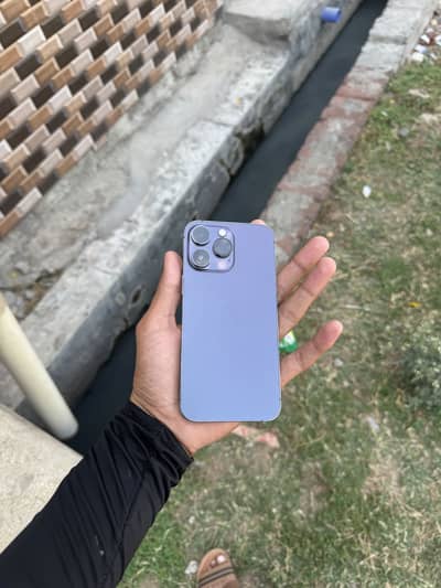iPhone 14 Pro Max