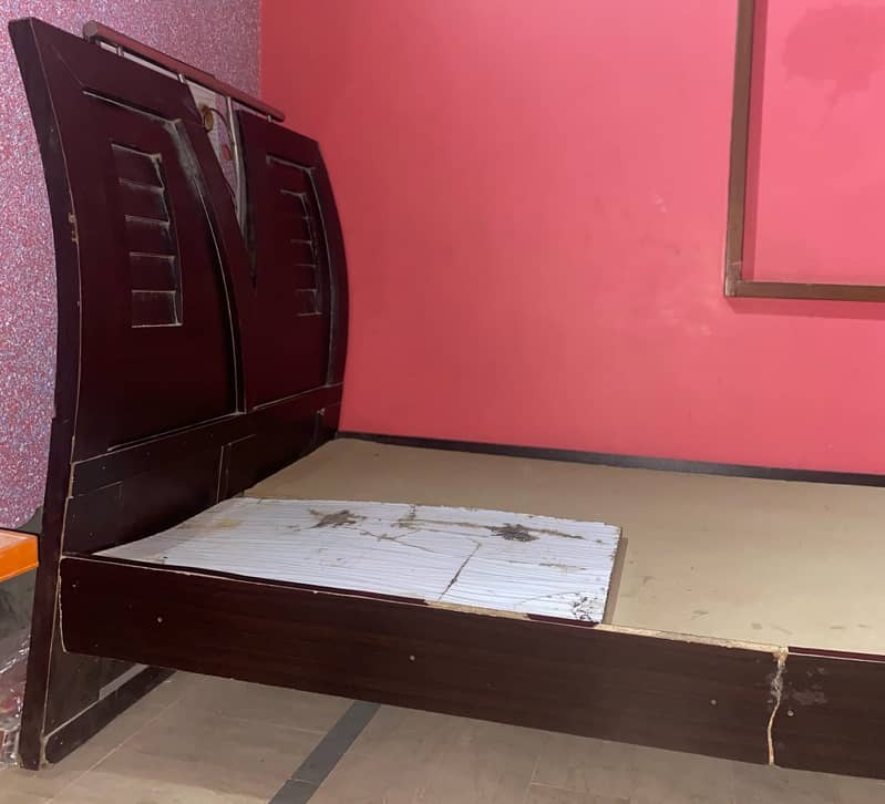 SINGLE BED 5