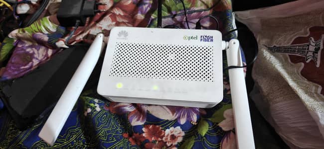 ptcl flash fiber modem & router