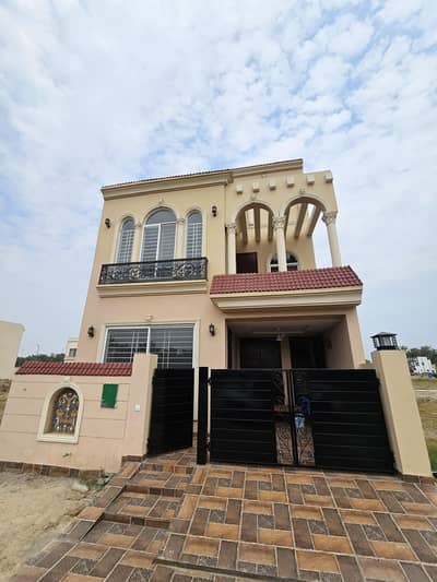Boys Hostel near Shareef Medical Complex