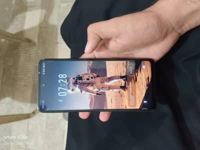 Infinix Note 30 8+8 Ram/256 GB storage