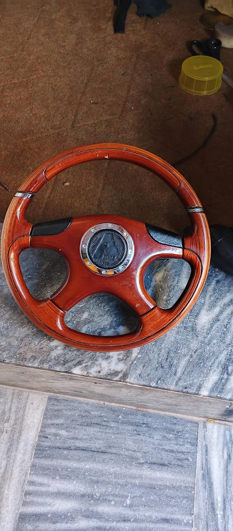 Momo steering 5