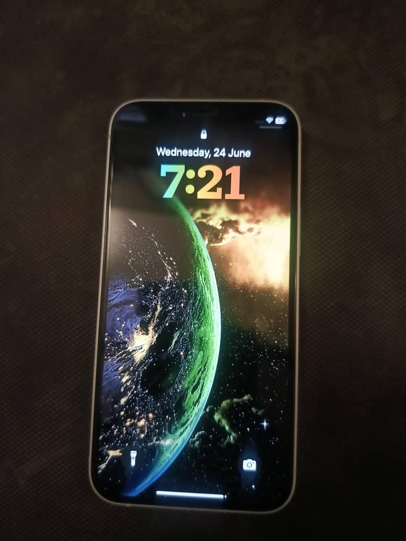 Apple iPhone 12 mini 1