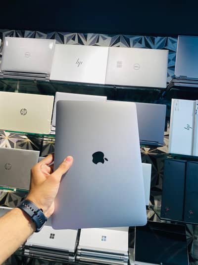 Apple MacBook Pro M1 2020 | 16/256 Touch Bar 13" | COD Available