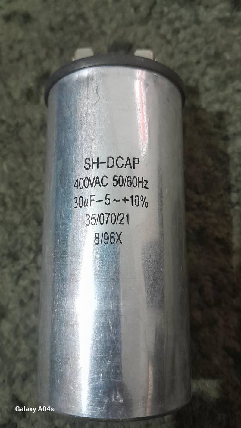 AC capacitor 1