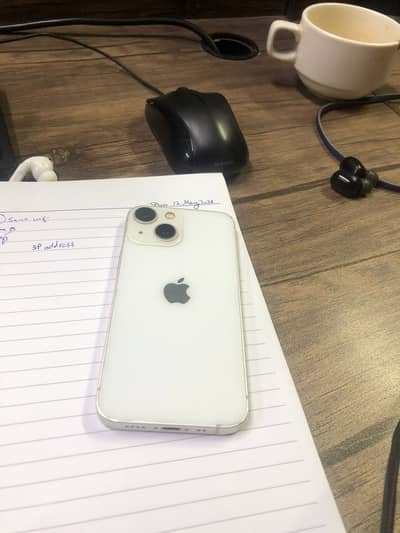 Apple iPhone 13 mini