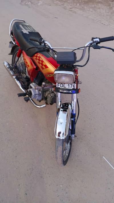 Honda cd70 2018 model everything is okay just Drive