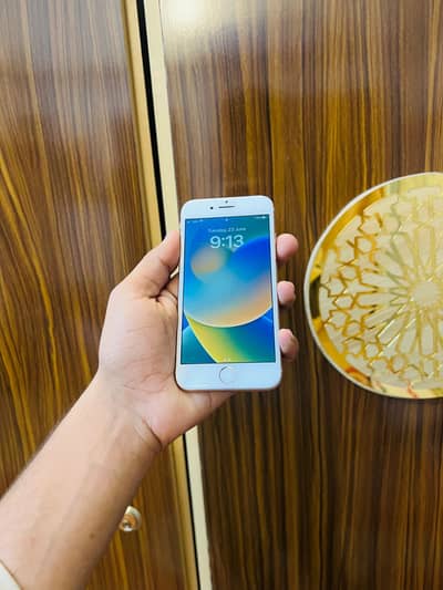 Apple iPhone 8 PTA Approved 