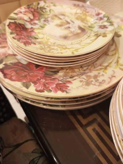 plates