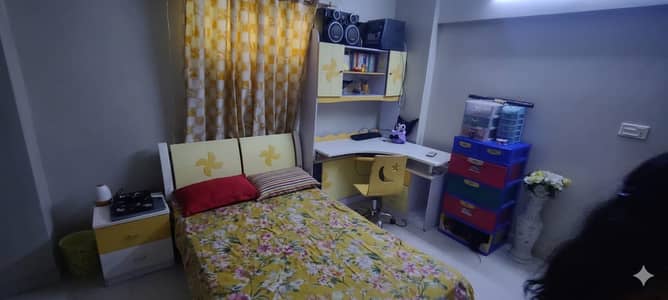 Complete Kids / Youth Bedroom Furniture Set – Vibrant Yellow & Cream (