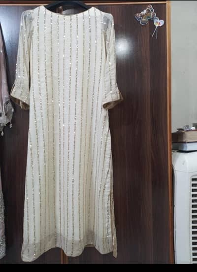 preloved dresses/prelovedwedding wear/preloved formal dress