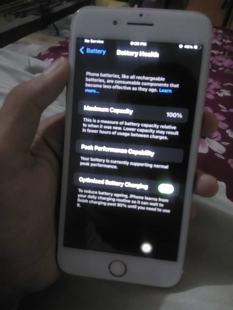 Apple iPhone 7 Plus 2