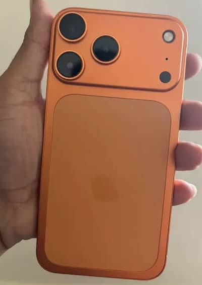 Apple iPhone XR converted 17 pro